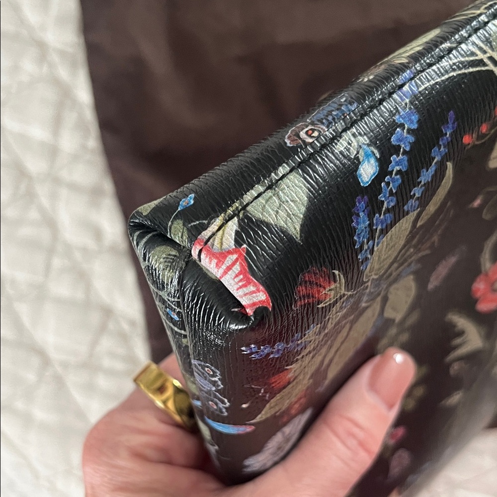Gucci Black Leather Floral Multicolor Botanical Print Clutch - Picture 10 of 13